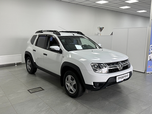 Renault Duster Expression, 2017 года, пробег 200500 км