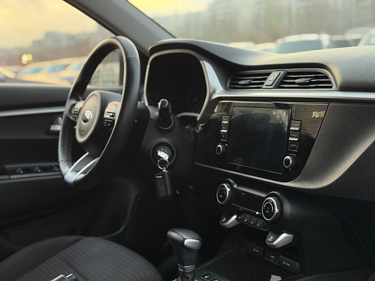 Kia Rio Prestige, 2020 года, пробег 101500 км