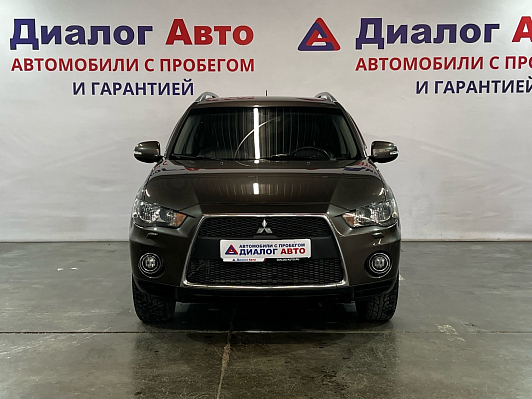 Mitsubishi Outlander Instyle, 2010 года, пробег 258374 км