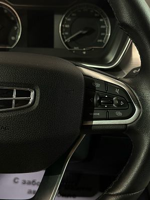 Geely Coolray Luxury, 2020 года, пробег 53000 км