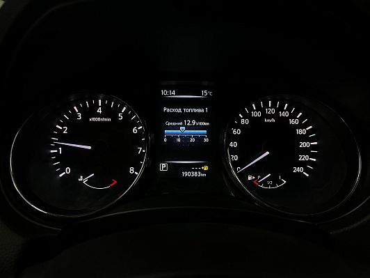 Nissan X-Trail SE, 2017 года, пробег 190000 км