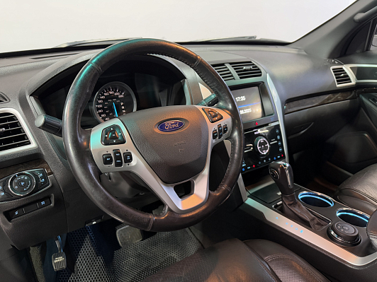 Ford Explorer Limited, 2013 года, пробег 200500 км