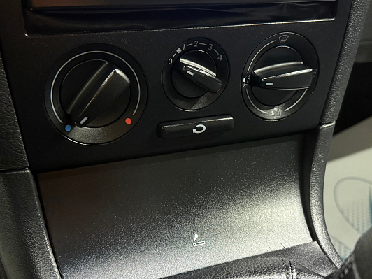 Skoda Octavia, 2007 года, пробег 233661 км