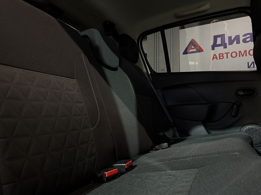Renault Sandero Confort, 2016 года, пробег 59800 км