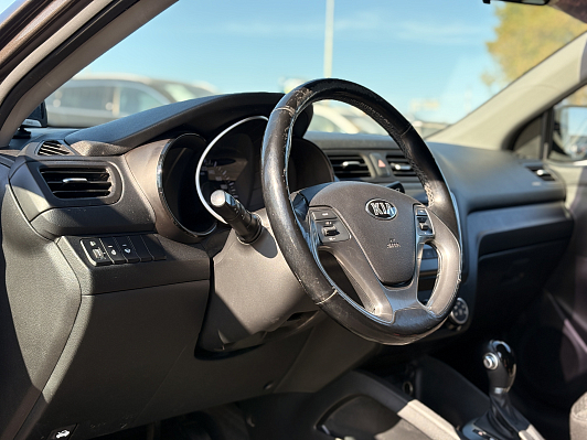 Kia Rio Luxe, 2016 года, пробег 113372 км