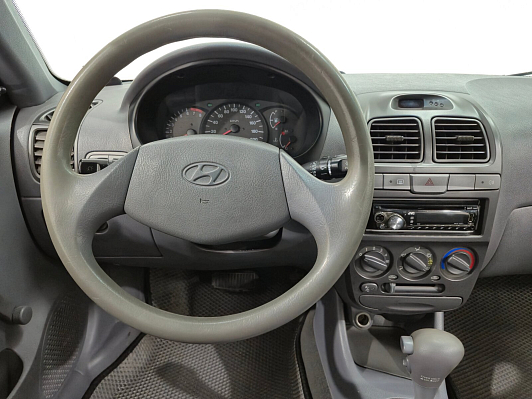 Hyundai Accent, 2008 года, пробег 201624 км