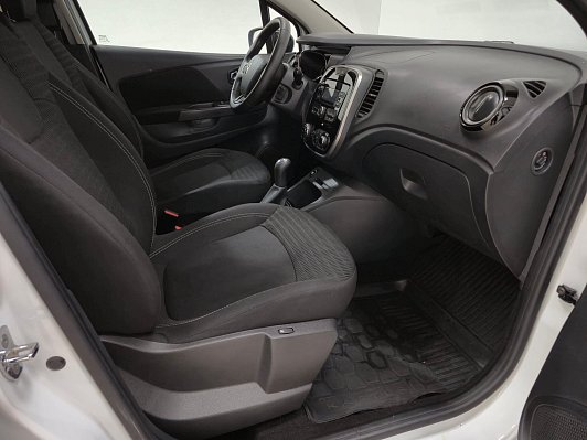 Renault Kaptur Drive, 2017 года, пробег 119280 км