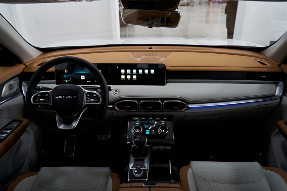 Jetour X70 PLUS Luxury, белый