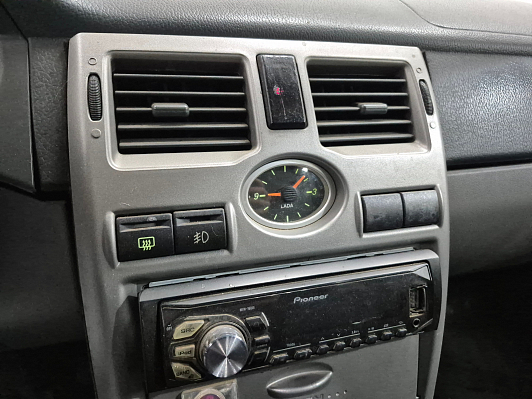 Lada (ВАЗ) Priora, 2010 года, пробег 205590 км