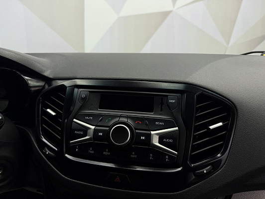 Lada (ВАЗ) Vesta Comfort, 2019 года, пробег 71887 км