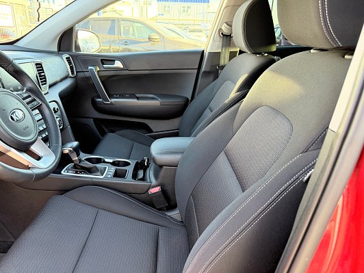 Kia Sportage Prestige Black Edition, 2021 года, пробег 64000 км