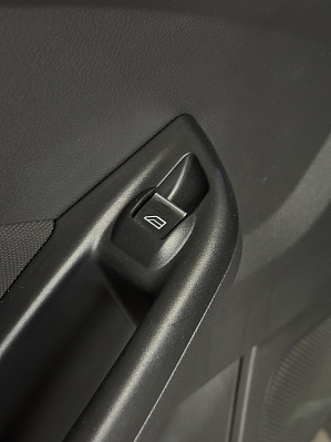 Ford Focus SYNC Edition, 2013 года, пробег 217000 км