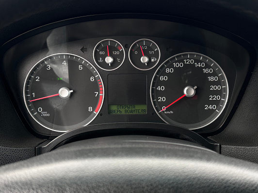 Ford Focus Comfort, 2006 года, пробег 297455 км