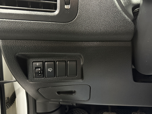 Nissan X-Trail XE, 2012 года, пробег 170471 км