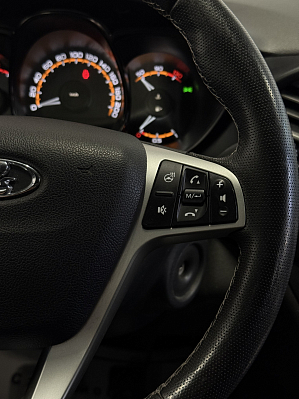 Lada (ВАЗ) Vesta Comfort Winter, 2020 года, пробег 112736 км