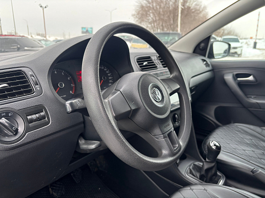 Volkswagen Polo Trendline, 2013 года, пробег 222000 км