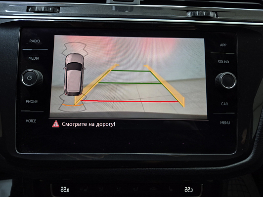 Volkswagen Tiguan Highline, 2018 года, пробег 124500 км