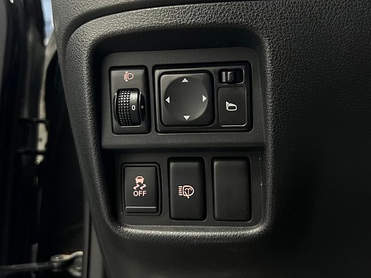 Nissan Juke XE, 2013 года, пробег 120158 км