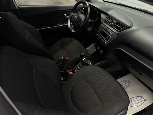 Kia Rio Luxe, 2015 года, пробег 129447 км