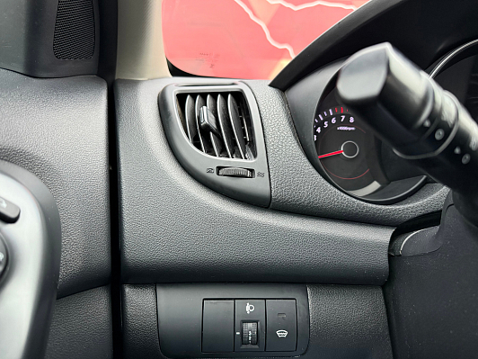 Kia Cerato, 2012 года, пробег 147255 км