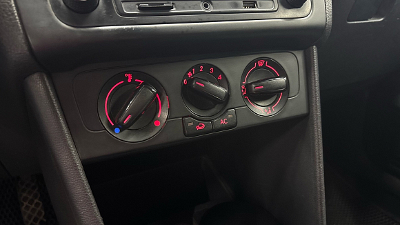 Volkswagen Polo Comfortline, 2011 года, пробег 170000 км