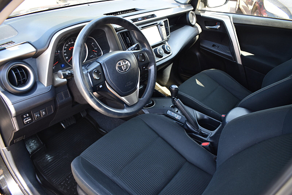 Toyota RAV4 Стандарт, 2014 года, пробег 106942 км