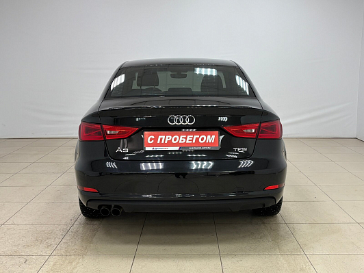 Audi A3 Attraction, 2015 года, пробег 166821 км