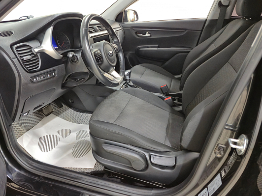 Kia Rio Luxe, 2021 года, пробег 77528 км