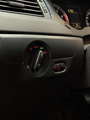 Volkswagen Jetta, 2014 года, пробег 207000 км