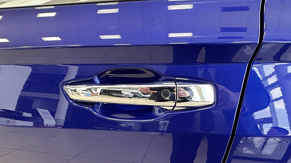 FAW Bestune T77 Prestige Plus (DCT), синий