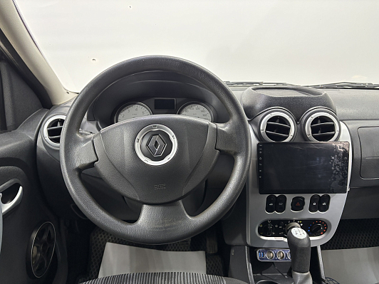 Renault Logan, 2011 года, пробег 181404 км