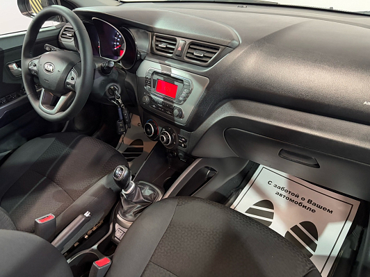Kia Rio, 2014 года, пробег 215029 км