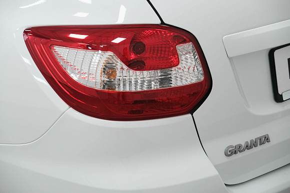 Lada (ВАЗ) Granta Standard, 2023 года, пробег 72000 км