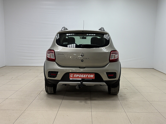 Renault Sandero Privilege, 2016 года, пробег 83446 км
