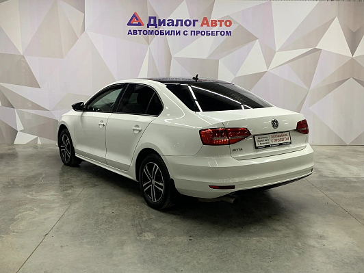 Volkswagen Jetta, 2015 года, пробег 228908 км