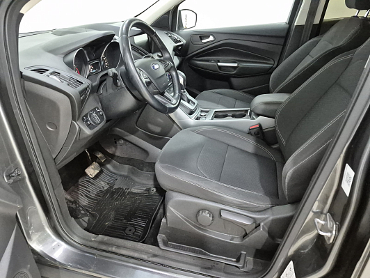 Ford Kuga Trend Plus (2017), 2018 года, пробег 107260 км