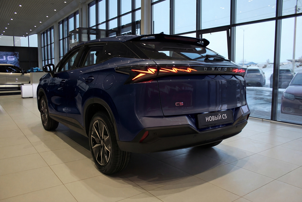 Omoda C5 Актив, черный