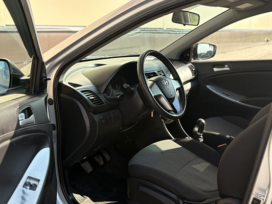 Hyundai Solaris Classic, 2013 года, пробег 151000 км