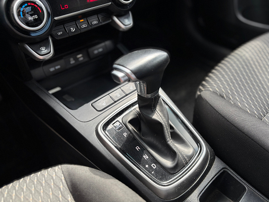 Kia Rio Luxe, 2018 года, пробег 121817 км