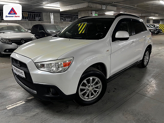 Mitsubishi ASX Invite, 2010 года, пробег 228000 км