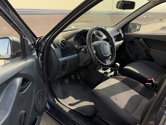 Lada (ВАЗ) Granta, 2013 года, пробег 138150 км