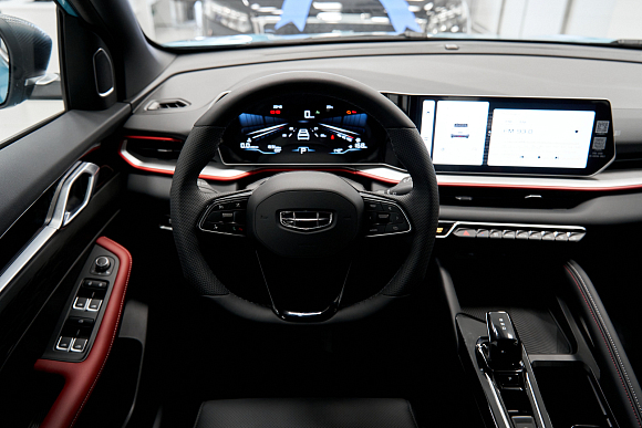 Geely Coolray Comfort, голубой