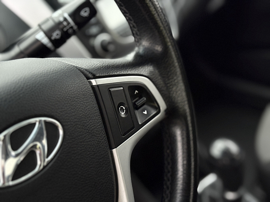 Hyundai Solaris Comfort, 2012 года, пробег 181345 км