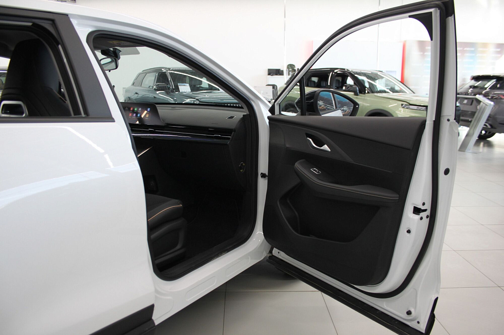 Omoda C5 , белый