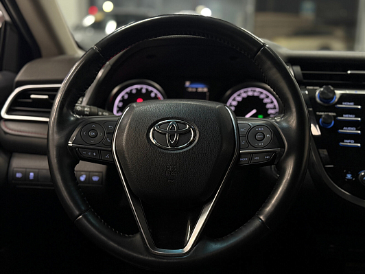 Toyota Camry S-Edition, 2020 года, пробег 80000 км