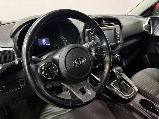 Kia Soul Luxe, 2021 года, пробег 70950 км