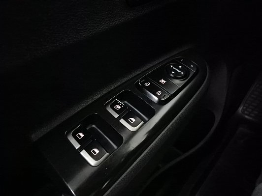 Kia Rio Luxe RED Line, 2017 года, пробег 143070 км