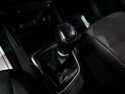 Hyundai Solaris Comfort, 2018 года, пробег 174000 км