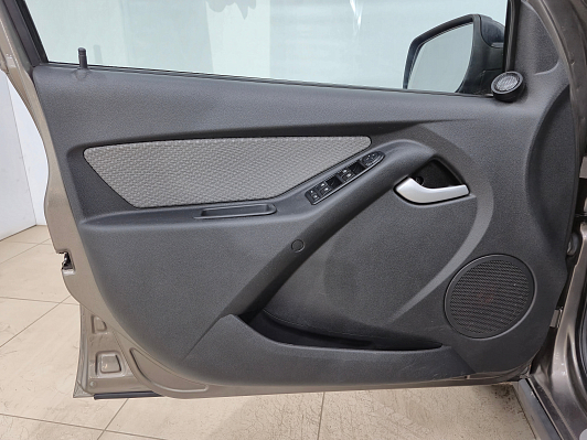 Lada (ВАЗ) Kalina Luxe Navi Glonass 21947-52-21V, 2017 года, пробег 33273 км