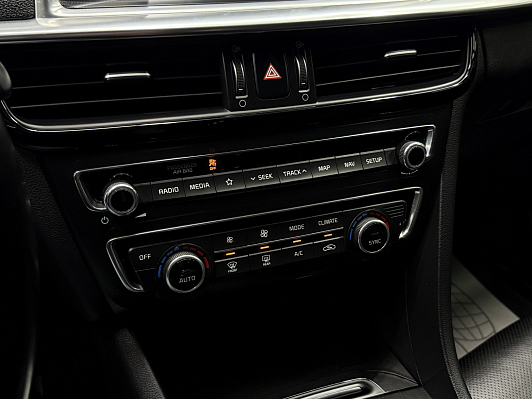 Kia Optima Luxe, 2019 года, пробег 151943 км